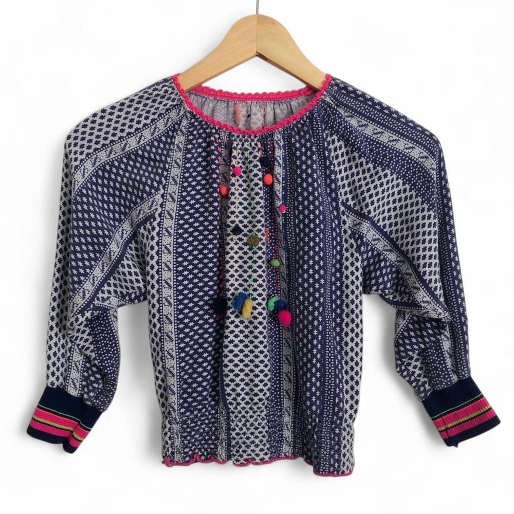 Vintage Mim Pi Girl’s Blue and White Patterned Peasant Top